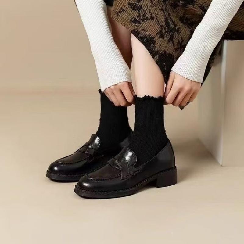 Vintage Fashion Dresses - Ladies Vintage Penny Loafers Slip On
