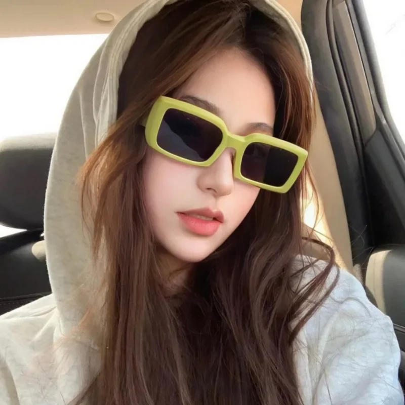 New Small Rectangular Women's  - đánh giá và giá Vintage Outdoor Fashion