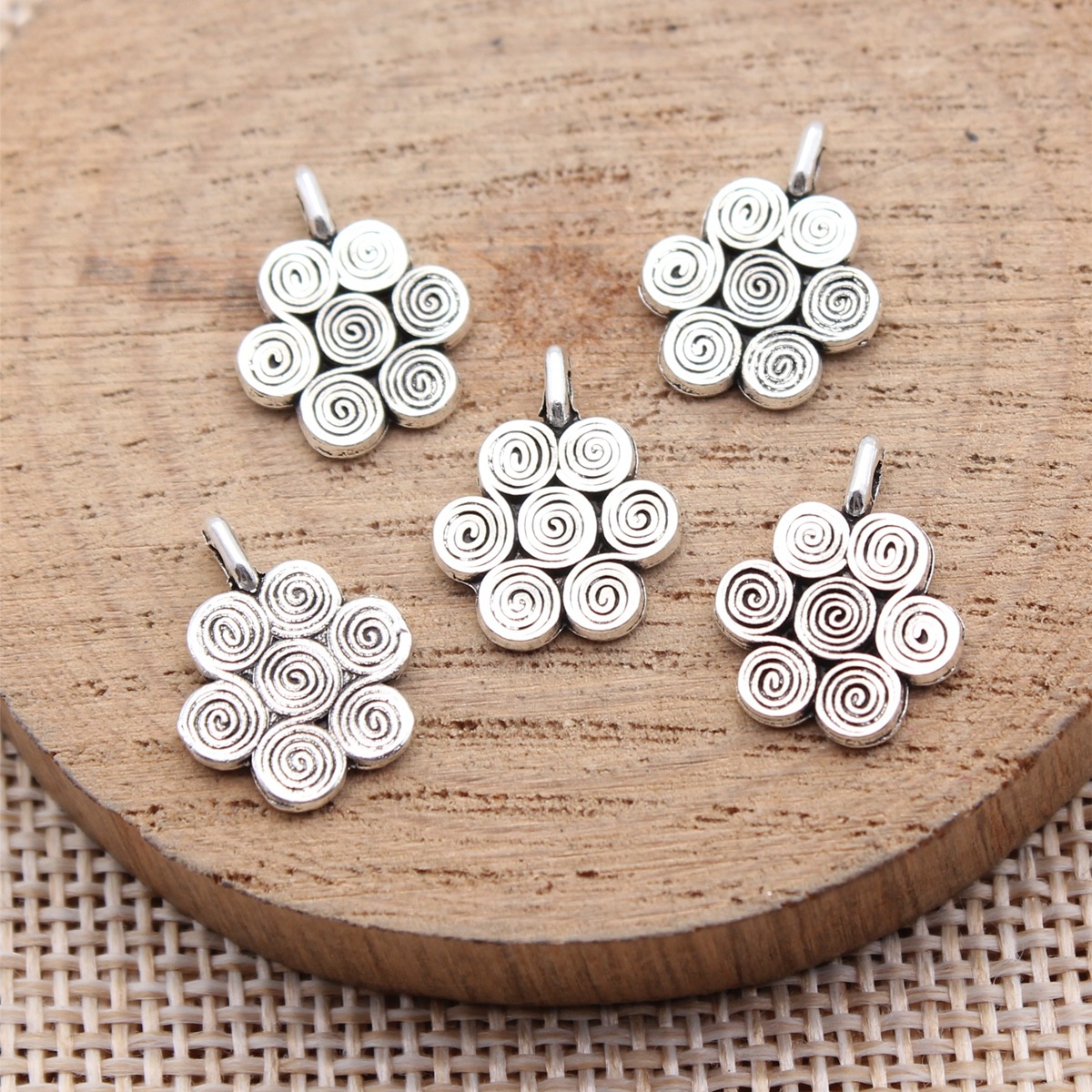 40pcs 15x12mm(0.59x0.47inch) A - đánh giá và giá Vintage Fashion Online