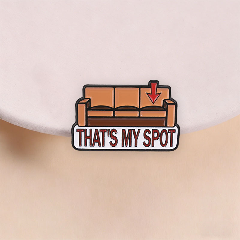 That's My Spot Enamel Pin Vint - đánh giá và giá Vintage Fashion Quotes